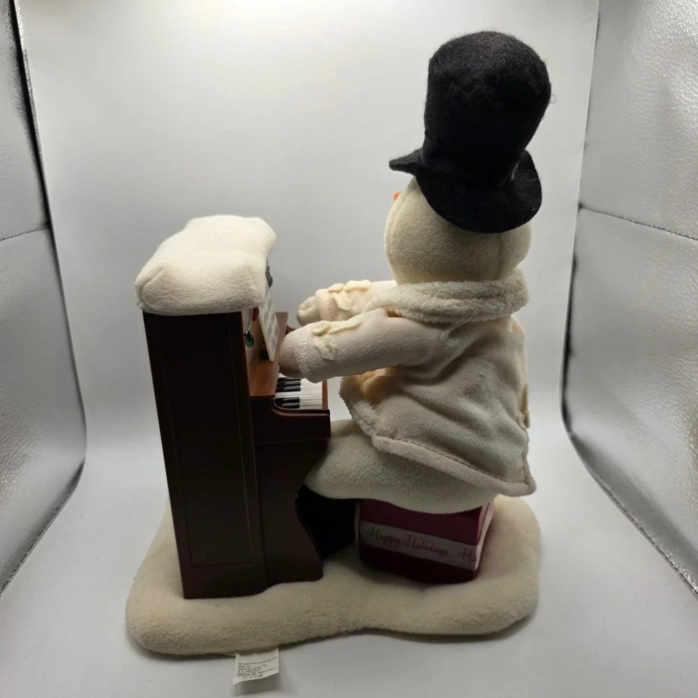 Hallmark Jingle Pals Snowman Playing Piano Musical Animated Christmas Plush